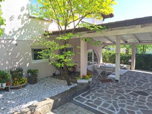 Gallery image of Hiša odprtih vrat in Tolmin