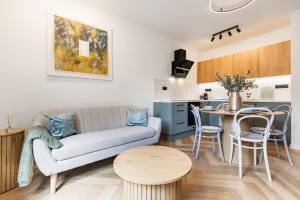 Köök või kööginurk majutusasutuses Hop Nest Žatec centrum apartment