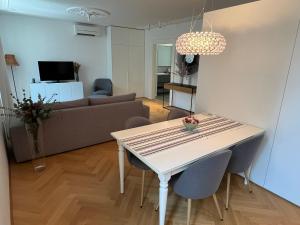 ピランにあるMagnolia Apartments Piranのギャラリーの写真