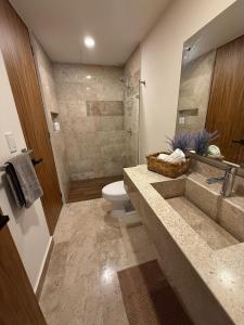 Phòng tắm tại Apartment in Dos Arenas Marina Residencial