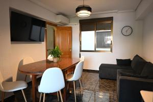 Telewizja i/lub zestaw kina domowego w obiekcie Playa Bonita Apartment