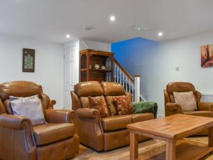 Posezení v ubytování Salmon Leap Cottage 2 - Uk48207