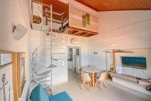 Køkken eller tekøkken på Flat Ancora 202-A Vista maravilhosa do mar