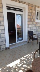 Balkón nebo terasa v ubytování Apartments Dragišić