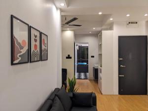 达卡Minimalist Apt at DAC Intl Airport Msg to Avail Special Offer for Flight Catcher的相册照片