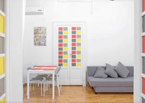 A seating area at Appartamento Casa Toledo
