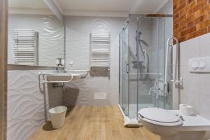 Kúpeľňa v ubytovaní Hotel Falcon