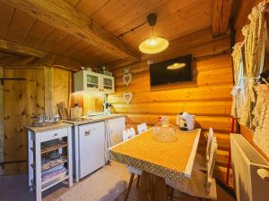 Kuchyň nebo kuchyňský kout v ubytování Chalet Margaretka High Tatras