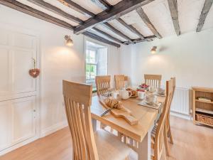Gambar di galeri bagi Rose Garden Cottage di Heversham