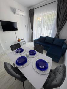 Χώρος καθιστικού στο Luxury seaside apartment with seaview