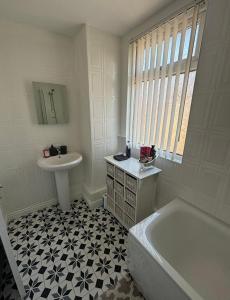 Gallery image of Single room in Liverpool
