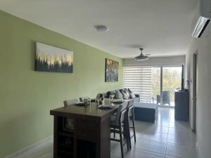 Fotografie z fotogalerie ubytování Modern Oceanfront Retreat 2BD 2BDR Wifi Pool v destinaci Veracruz