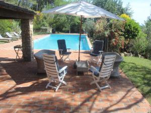 Bazén v ubytování Mansion in Var with Private Pool nebo v jeho okolí