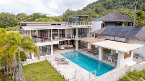 Swimmingpoolen hos eller tæt på ANDAMAN Villa KOH YAO NOI