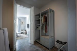 Galeriebild der Unterkunft Lusa Beach Studios Under New Management And Newly Renovated in Lovina