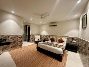 Posezení v ubytování Hotel Grand Arcasia Saket- Near PVR Anupam