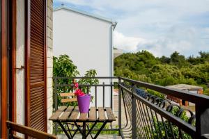 Balkón nebo terasa v ubytování Ava apartmani
