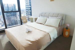 Postel nebo postele na pokoji v ubytování Mel Stylish living + 37 fotografií