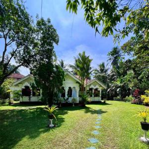 Zahrada ubytování Grand Villa Hikkaduwa