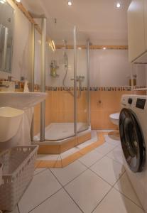 Ένα μπάνιο στο Ruhige Lage Apartment in Unterbilk