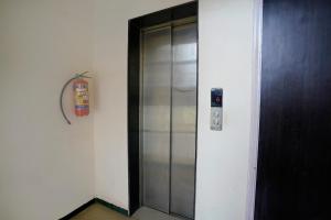 Fotografie z fotogalerie ubytování FabHotel Rio House Apartment v Bombaji