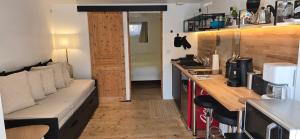 Η κουζίνα ή μικρή κουζίνα στο Chambre indépendante grand confort avec parking privé clos en centre ville +14 φωτογραφίες