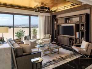 TV a/nebo společenská místnost v ubytování Fairmont Tazi Palace Tangier