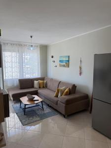 Et opholdsområde på Shengjin Apartments