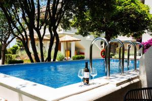 Bazén v ubytování Corfu Acharavi Hotel nebo v jeho okolí