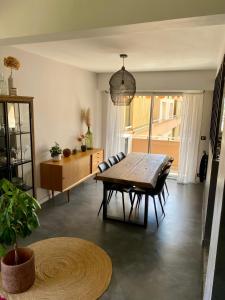 Fotografie z fotogalerie ubytování Location appartement Mandelieu, piscines privées, garage, proche des plages v destinaci Mandelieu-la-Napoule