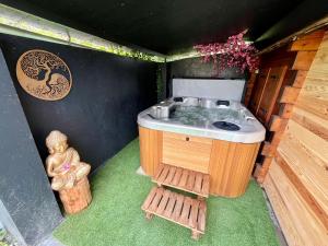 Φωτογραφία από το άλμπουμ του Chambre indépendante avec jacuzi et climatisation σε Vanzy