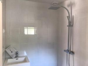 Koupelna v ubytování Studio 3 étoiles 20 m2 50 m2 terrasse