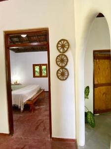 Postel nebo postele na pokoji v ubytování Hello Homestay