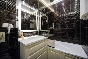 Ένα μπάνιο στο Kazakhstan Express