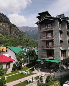 Pogled na planinu ili pogled na planinu iz rizorta