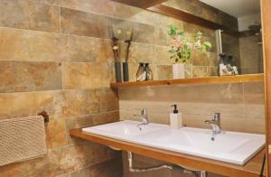 A bathroom at Estudio en el centro de Conil
