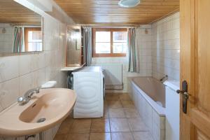 Koupelna v ubytování Bauernhaus am Pfänderhang mit Seeblick