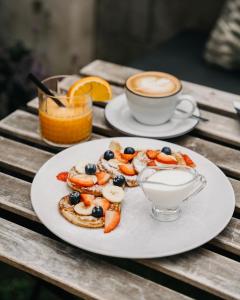 Jedlo v ubytovaní bed & breakfast alebo blízkom okolí