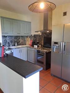 Foto dalla galleria di Roquebonne a Burlats