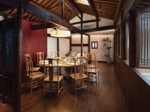 Restaurace v ubytování Hidden Moisture and Return to Simplicity Homestay in Mount Huangshan