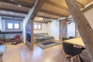 Χώρος καθιστικού στο Apartament la Guineu