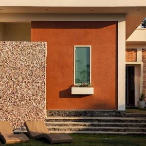 Gallery image of Villa with Private Pool, 12 mins walk to Beach in Trincomalee