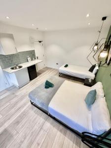 Køkken eller tekøkken på Westfield Shopping Studios - 129 - Chic City Escape + 41 billeder