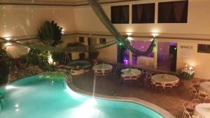 Bazén v ubytování Hotel Plaza Maria nebo v jeho okolí