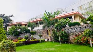 Zahrada ubytování Mountain River Valley Resort Udaipur