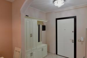 Fotografie z fotogalerie ubytování Comfy flat in Astir Near bus and AC v destinaci Tirane