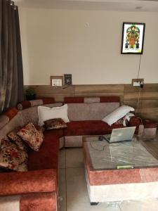 Χώρος καθιστικού στο Neera home stay