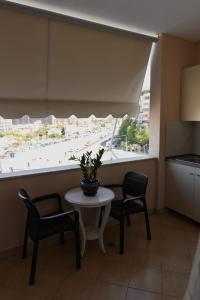 Fotografie z fotogalerie ubytování Comfy flat in Astir Near bus and AC v destinaci Tirane