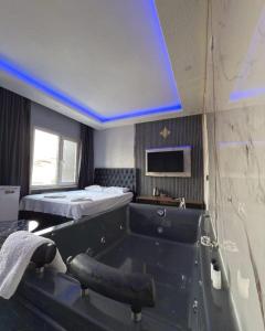 Μια τηλεόραση ή/και κέντρο ψυχαγωγίας στο Vip Suit Otel