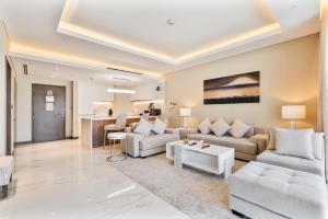 Kuchyň nebo kuchyňský kout v ubytování Kempinski Central Avenue Residence - Deluxe 1 Bedroom - Connected to Dubai Mall
